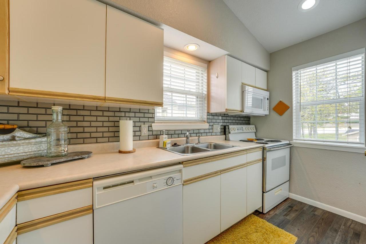 Branson Resort Condo Rental With Community Pool! エクステリア 写真
